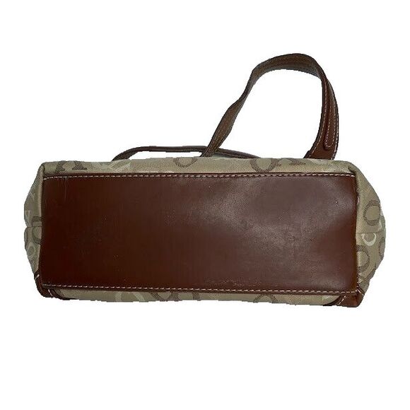 XOXO Tan  w/ Brown Strap Signature Small Shoulder Bag Purse Lined Zip Pocket - Picture 3 of 9